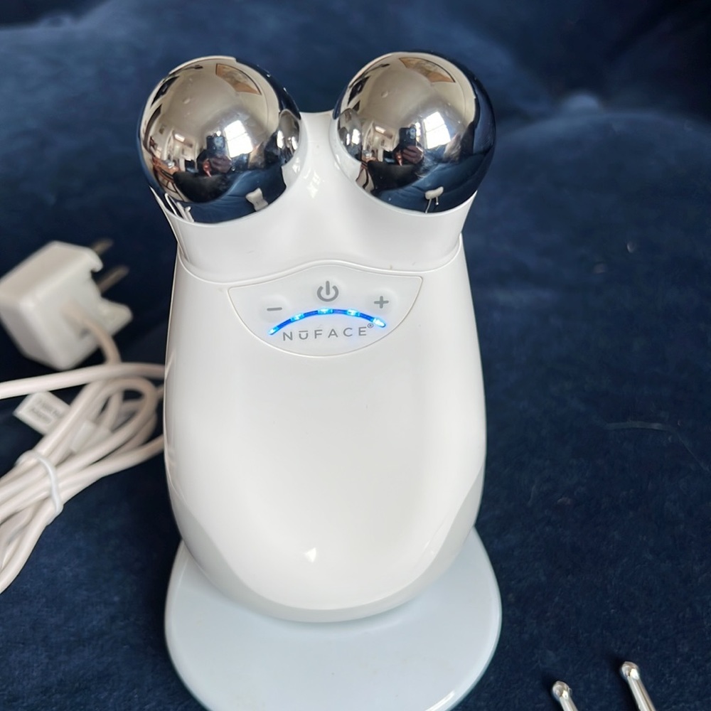 NuFace Trinity Facial Toning Device with Eye and Lip attachment